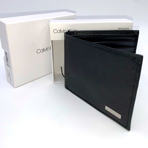 Calvin Klein | Black Leather Wallet